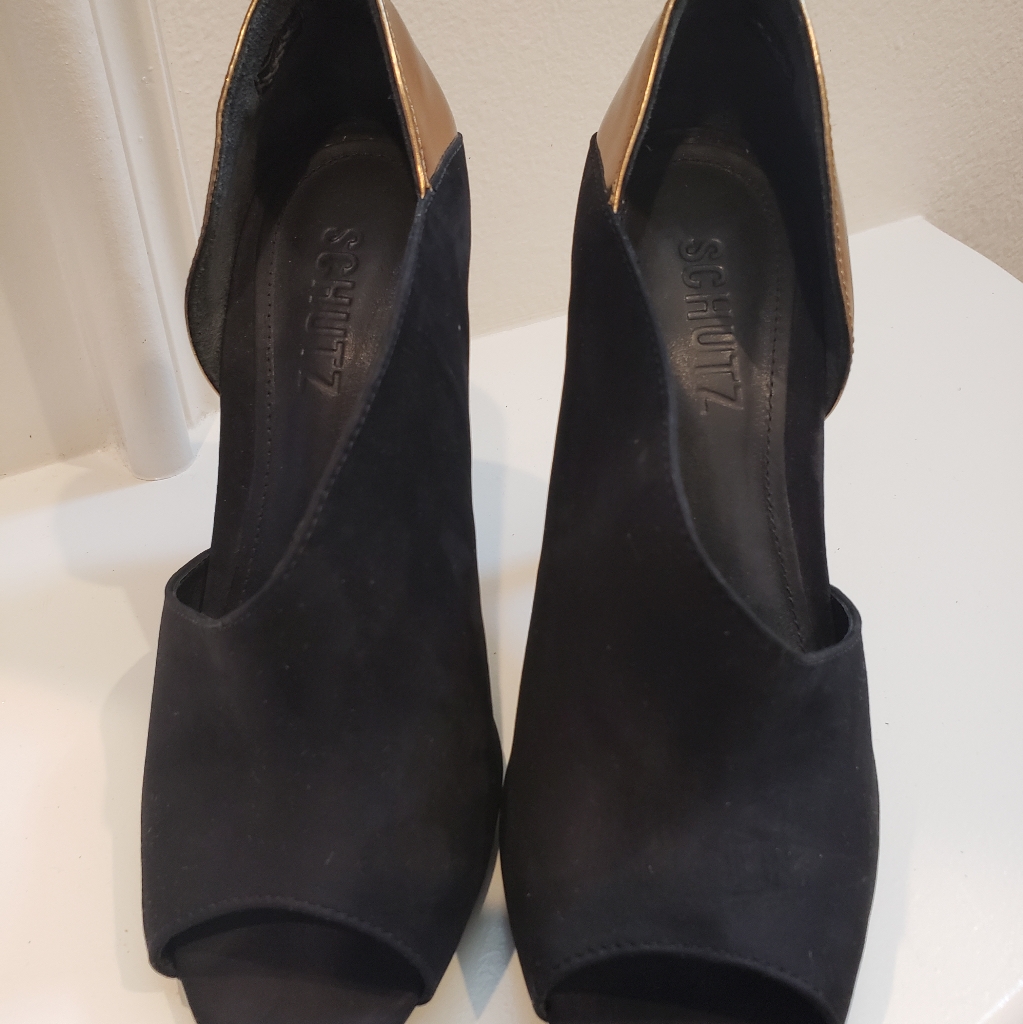 Schultz Candyce Black And Bronze Heels Size 6